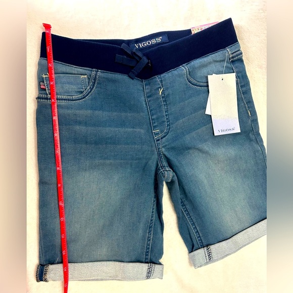 Vigoss Girls size 14 NWT Blue Denim Bermuda Shorts with stretch knit waistband - Picture 5 of 5